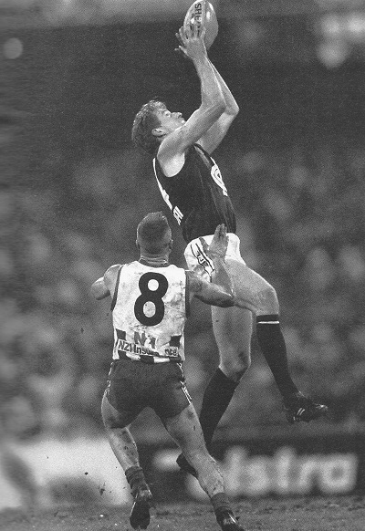 Michael Sexton Blunts Another North Melbourne Attack   1995